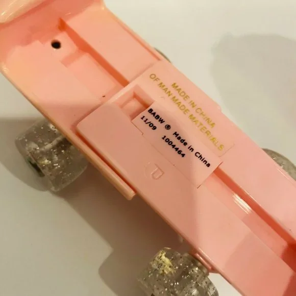 Lot Build A Bear Workshop Pink Roller Skates & sneaker lot for plush animals - Picture 5 of 13